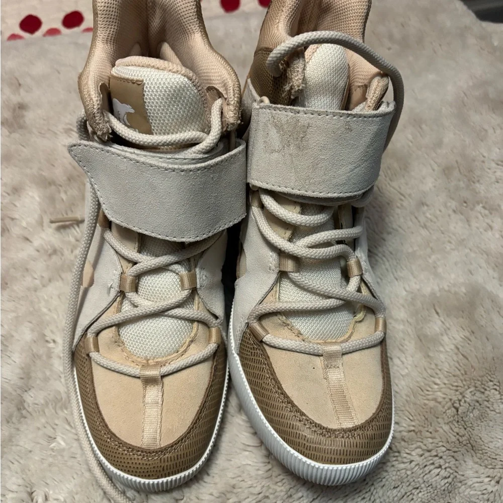 Women’s Sorel Shoes - Picture 1 of 6